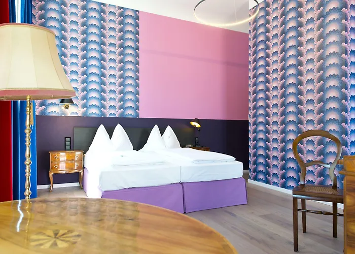 Beethoven Otel 4*